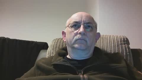 Snapshot of grey_dom chatting on 02-08-26, 12:14 Master Sir online show from 02-08-26, 12:14