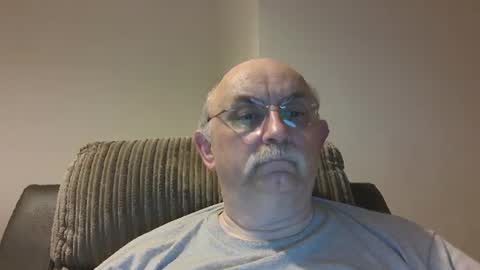 Snapshot of grey_dom chatting on 07-11-26, 03:26 Master Sir online show from 07-11-26, 03:26
