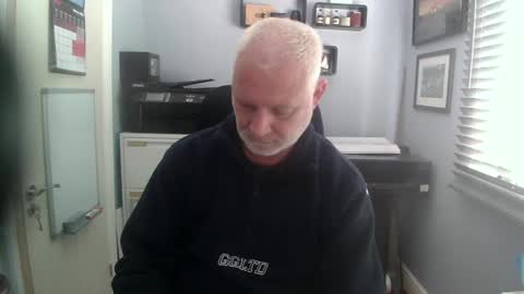 Snapshot of greyfox_6000 chatting on 03-12-25, 12:26 greyfox_6000 online show from 03-12-25, 12:26