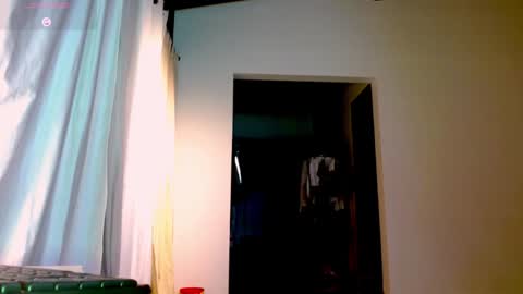 Snapshot of greyslopez chatting on 12-03-24, 01:52 Greyslopez online show from 12-03-24, 01:52