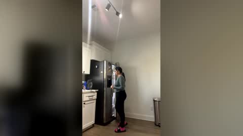 gringo_xxx_latina online show from 01-15-26, 07:50