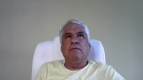 grisa01 online show from 01-31-25, 01:02