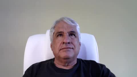 grisa01 online show from 02-03-25, 06:39