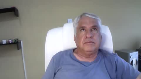 grisa01 online show from 10-31-25, 07:26