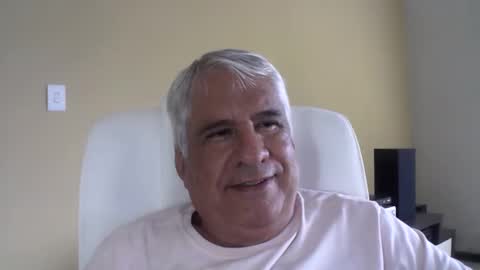 Snapshot of grisa01 chatting on 02-25-26, 05:22 grisa01 online show from 02-25-26, 05:22