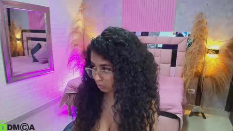 Snapshot of griselle_rousse chatting on 02-23-26, 12:52 online show from 02-23-26, 12:52