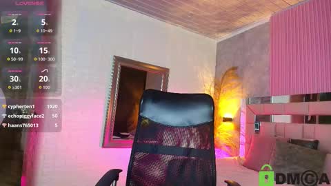 Snapshot of griselle_rousse chatting on 03-21-26, 10:09 online show from 03-21-26, 10:09