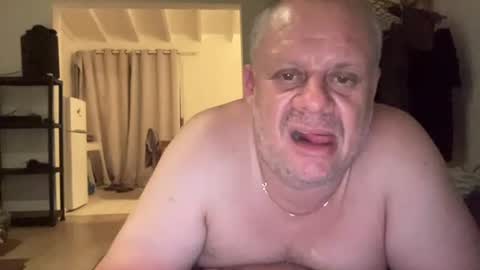 mika online show from 02-02-25, 08:35