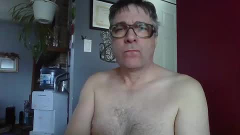 grossequeue200 online show from 04-22-26, 12:28