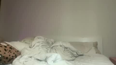 grrlgod online show from 10-14-25, 12:22