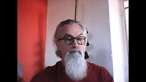 Snapshot of grybear60 chatting on 01-17-25, 11:38 Grybear online show from 01-17-25, 11:38