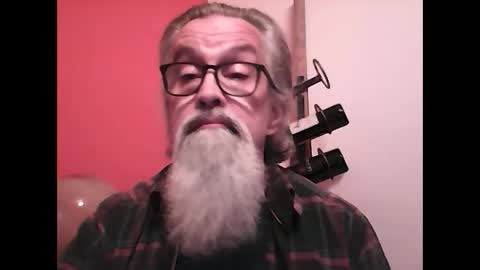 Snapshot of grybear60 chatting on 02-08-25, 07:59 Grybear online show from 02-08-25, 07:59