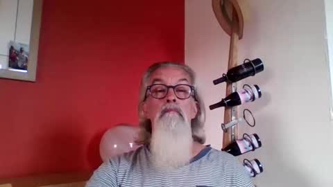 Snapshot of grybear60 chatting on 09-09-25, 06:46 Grybear online show from 09-09-25, 06:46