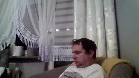 Snapshot of grzes1976 chatting on 01-05-25, 09:25 grzes1976 online show from 01-05-25, 09:25
