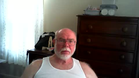 Gary online show from 06-08-26, 12:49