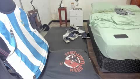 Snapshot of guachin_new chatting on 01-30-25, 06:43 guachin_new online show from 01-30-25, 06:43