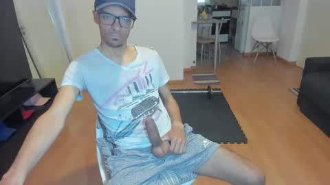 Snapshot of guachin_new chatting on 09-20-25, 01:34 guachin_new online show from 09-20-25, 01:34