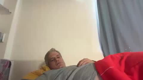 Snapshot of guardiannif_ chatting on 02-10-26, 10:19 guardiannif_ online show from 02-10-26, 10:19