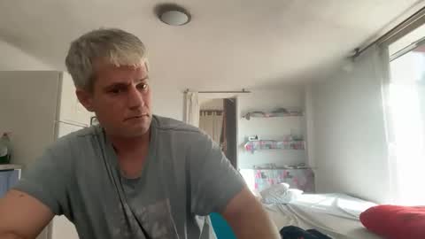 Snapshot of guardiannif_ chatting on 02-17-26, 04:35 guardiannif_ online show from 02-17-26, 04:35