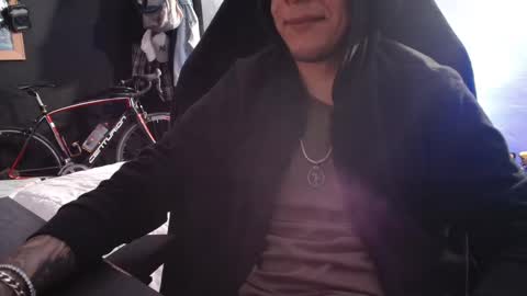 Snapshot of guayaco_ chatting on 03-11-25, 09:26 Guayaco online show from 03-11-25, 09:26