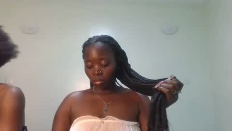 Snapshot of gud_lunah1 chatting on 06-25-26, 10:53 gud_lunah1 online show from 06-25-26, 10:53