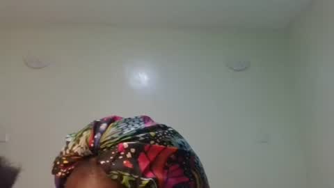 Snapshot of gud_lunah1 chatting on 06-26-26, 03:44 gud_lunah1 online show from 06-26-26, 03:44