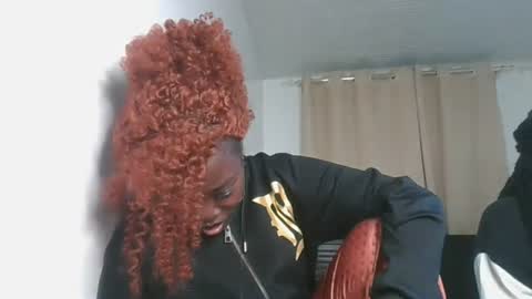 Snapshot of gud_lunah1 chatting on 07-27-26, 06:15 gud_lunah1 online show from 07-27-26, 06:15