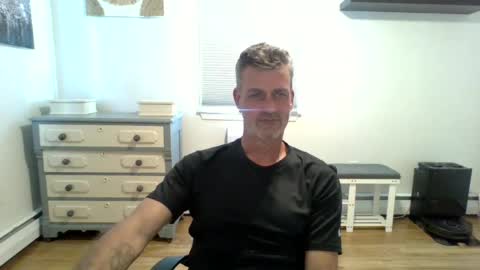 gudguy2025 online show from 06-14-26, 02:41