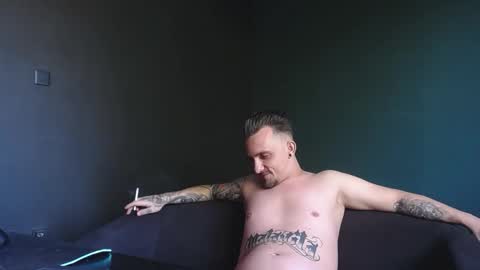 GuessWhatBitch online show from 09-24-25, 12:30