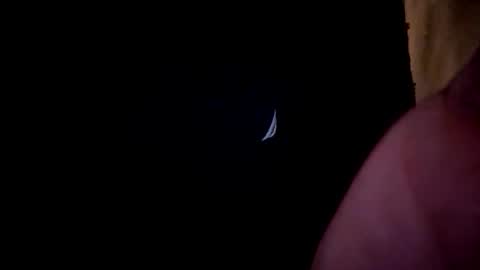 guesswhosback13 online show from 05-01-26, 08:41