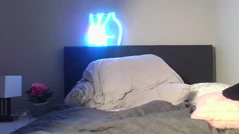 Snapshot of guilianamae chatting on 06-03-26, 01:52 Guiliana Mae online show from 06-03-26, 01:52