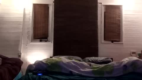 guimox online show from 12-31-24, 12:43