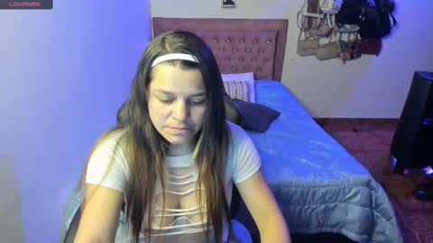 Snapshot of guinivere_blake chatting on 03-02-25, 04:39 Hello Im Julieta Im 25 years old welcome to my room have fun and be happy. online show from 03-02-25, 04:39