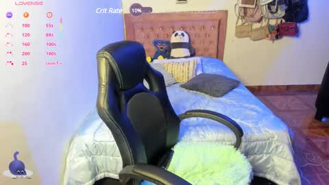 Snapshot of guinivere_blake chatting on 03-11-25, 07:58 Hello Im Julieta Im 25 years old welcome to my room have fun and be happy. online show from 03-11-25, 07:58