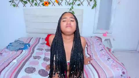 guiselle_lan online show from 12-21-24, 03:36