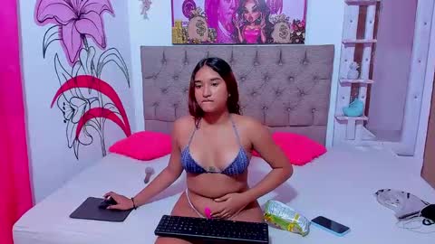guiselle_lan online show from 12-31-24, 02:19
