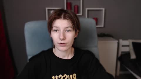 guitarandangell online show from 11-16-25, 04:51