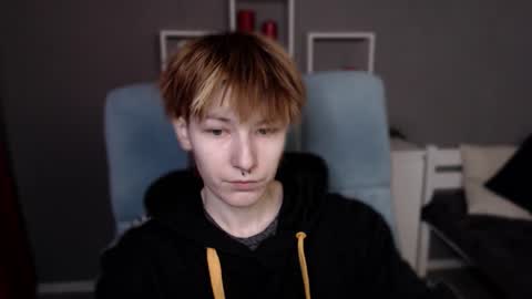 Snapshot of guitarandangell chatting on 02-24-26, 11:08 guitarandangell online show from 02-24-26, 11:08