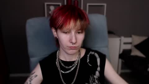 Snapshot of guitarandangell chatting on 03-20-26, 10:31 guitarandangell online show from 03-20-26, 10:31