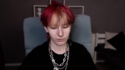 Snapshot of guitarandangell chatting on 03-23-26, 09:46 guitarandangell online show from 03-23-26, 09:46