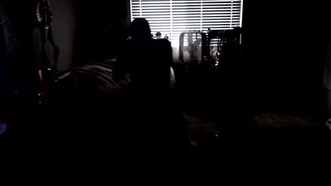 Snapshot of guitarsexgod chatting on 09-25-25, 06:33 Mario online show from 09-25-25, 06:33