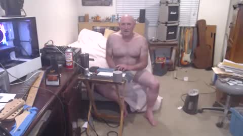 Mario online show from 01-07-26, 03:42