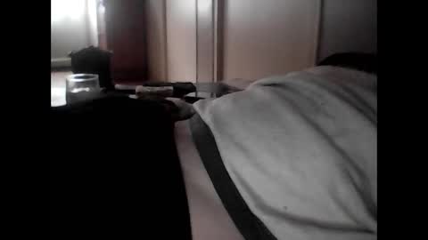 guizmeau72 online show from 02-10-25, 02:48