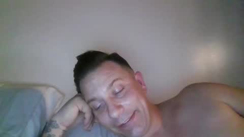 Snapshot of gulick1207 chatting on 03-10-25, 05:33 gulick1207 online show from 03-10-25, 05:33