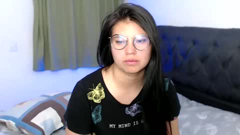 Vane blonde and Hazell black hair online show from 01-19-25, 12:49