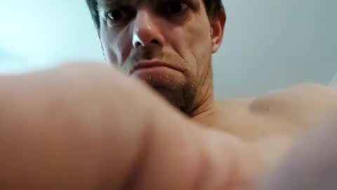 gunnarssonbenni33 online show from 04-18-26, 08:53