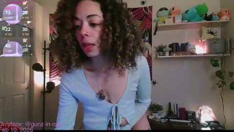 Kylie online show from 02-10-26, 04:44