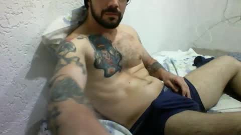 Snapshot of gustavyuri chatting on 09-25-25, 11:08 Gustav online show from 09-25-25, 11:08