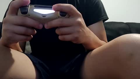 guts_san online show from 10-05-25, 01:09