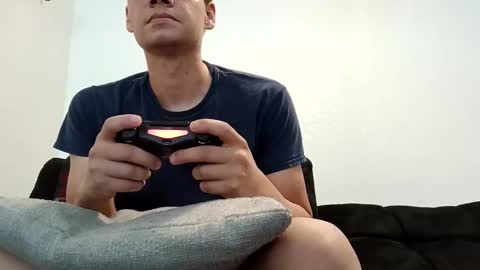 guts_san online show from 10-12-25, 07:46